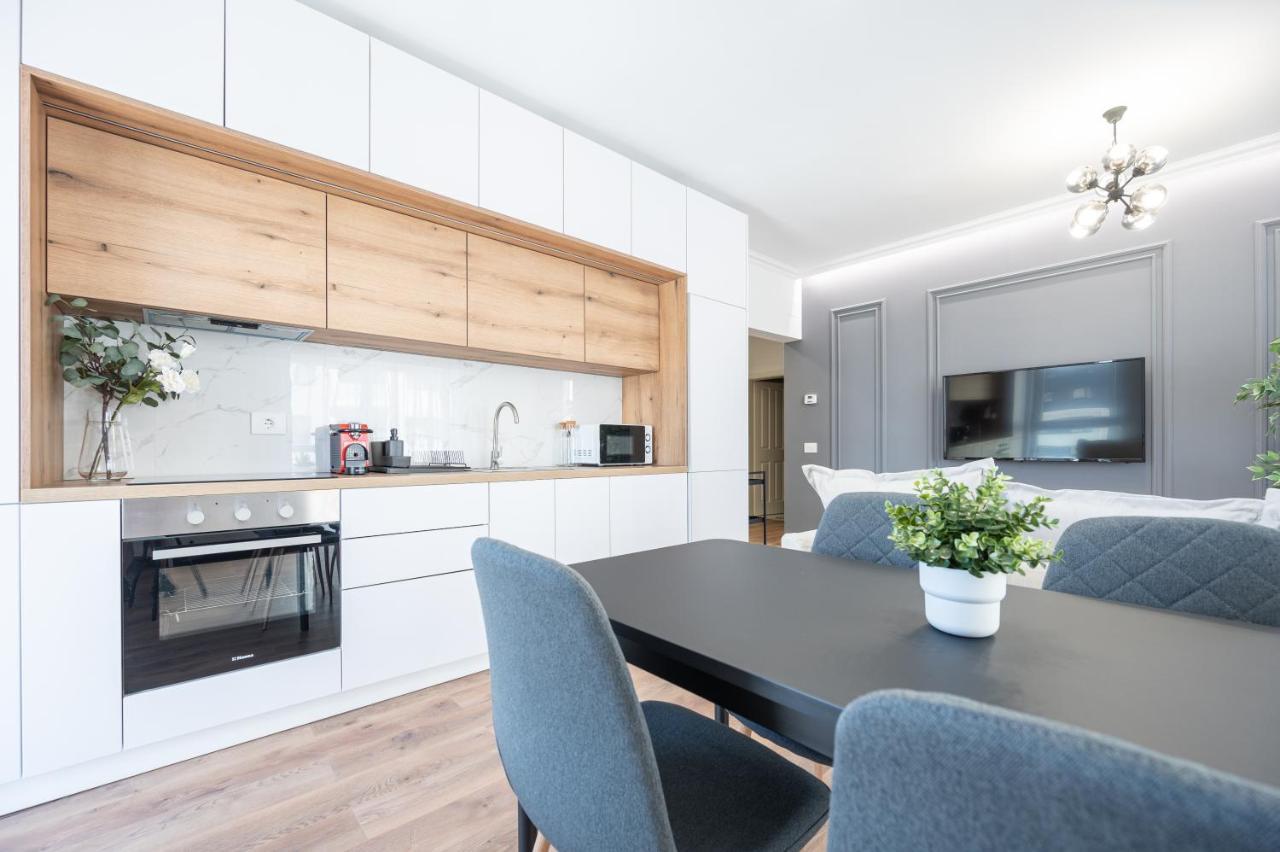Brioni Flat Apartment Oradea Ngoại thất bức ảnh