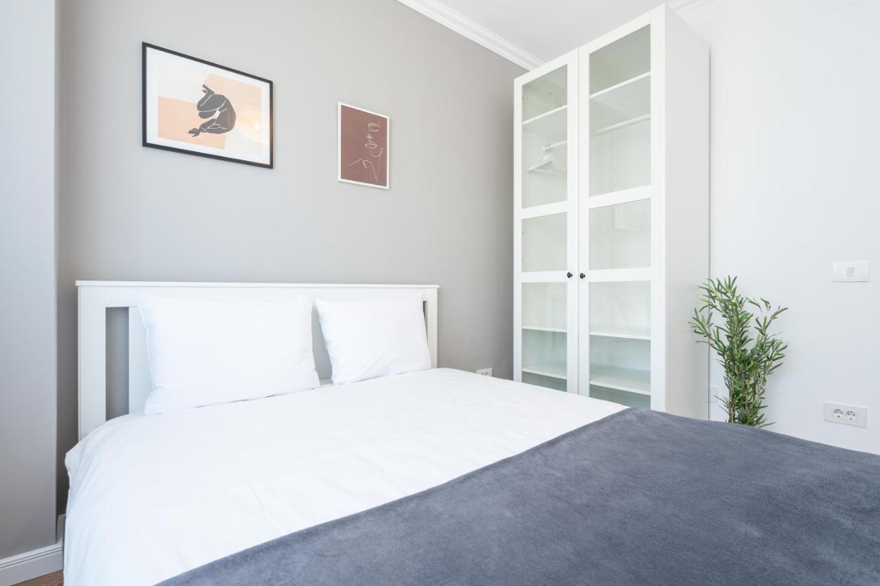 Brioni Flat Apartment Oradea Ngoại thất bức ảnh